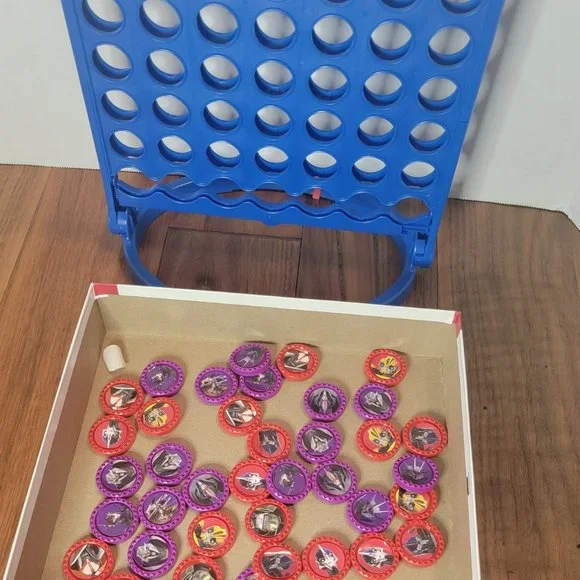 Transformers Connect 4 - Picture 2 of 2